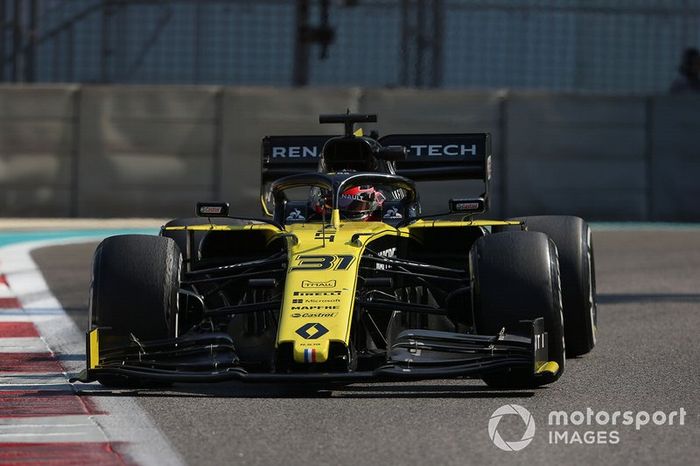 Esteban Ocon, Renault R.S. 19 