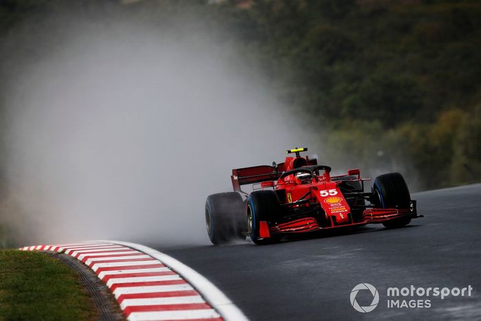 Carlos Sainz Jr., Ferrari SF21