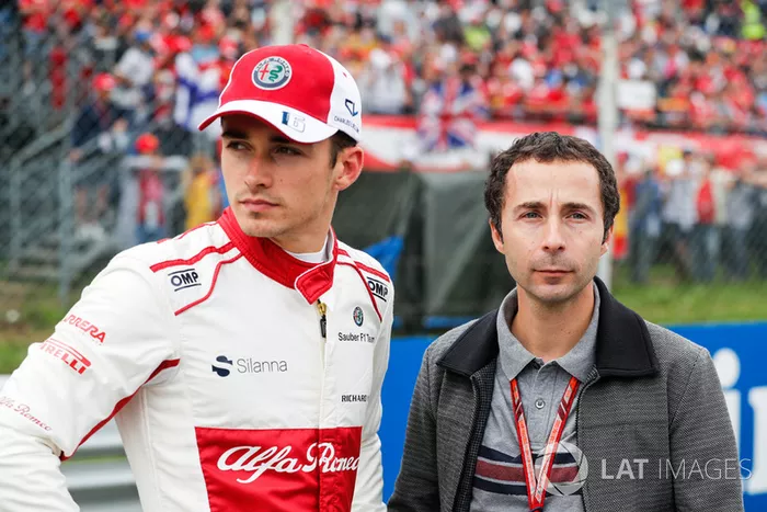 Pero finalmente se cumplió el deseo de Marchionne: Leclerc acabó siendo confirmado como sustituto de Raikkonen y se convirtió en el segundo piloto más joven de la historia de Ferrari, detrás de Ricardo Rodríguez, que tenía 19 años en 1961.
