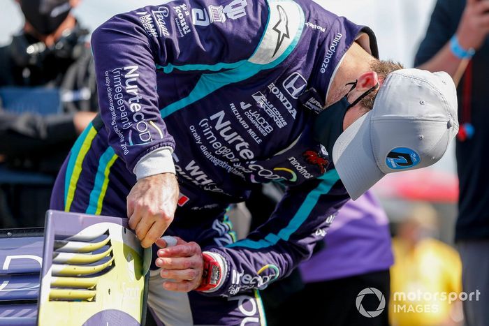 Ganador de la pole Romain Grosjean, Dale Coyne Racing with RWR Honda