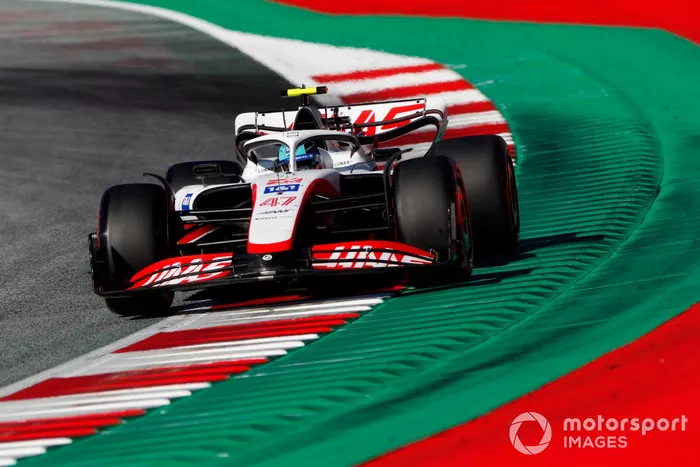 Mick Schumacher, Haas VF-22