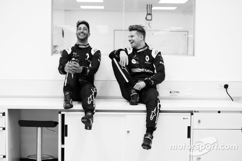 Daniel Ricciardo e Nico Hulkenberg