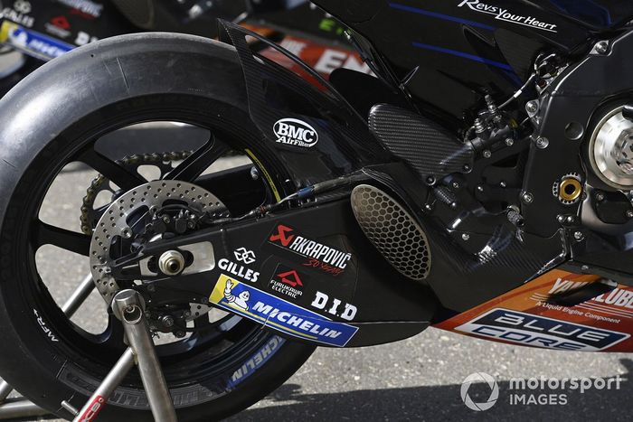 Detalle de la moto Yamaha Factory Racing