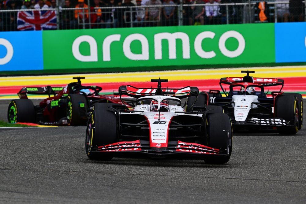 Kevin Magnussen, Haas VF-23, Daniel Ricciardo, AlphaTauri AT04, Valtteri Bottas, Alfa Romeo C43