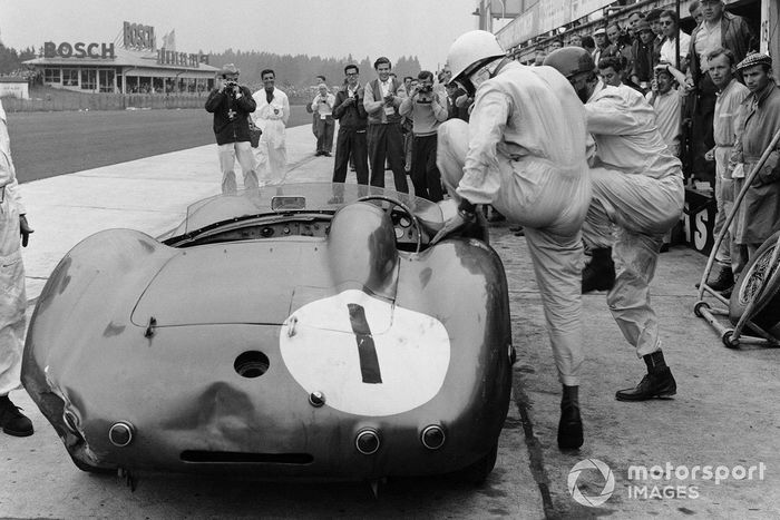 3. 1000 kilómetros de Nurburgring 1959 (Aston Martin DBR1/300) - 1º