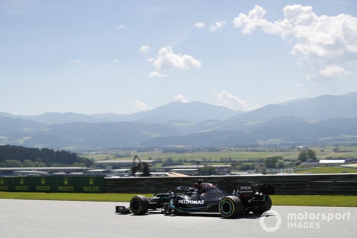 Lewis Hamilton, Mercedes F1 W11 EQ Performance