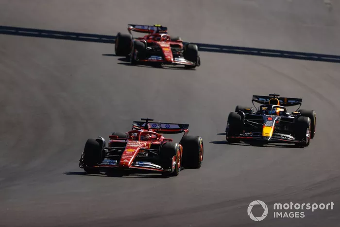 Charles Leclerc, Ferrari SF-24, Max Verstappen, Red Bull Racing RB20