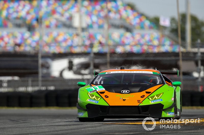 #11 GRT Grasser Racing Team Lamborghini Huracan GT3, GTD: Mirko Bortolotti, Christian Engelhart, Kang Ling