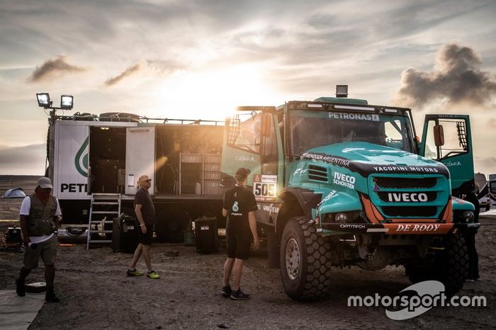 #505 Team De Rooy Iveco: Federico Villagra, Ricardo Torlaschi, Adrian Yacopini