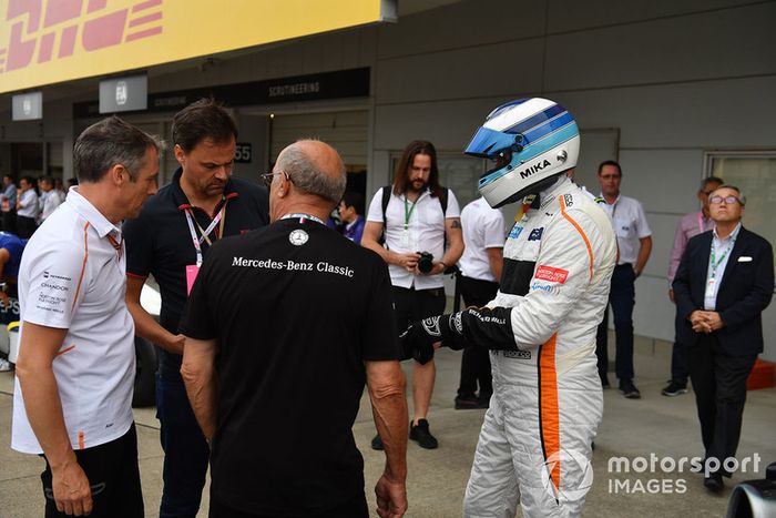 Mika Hakkinen en Leyendas F1 30 Aniversario vuelta de Demostración