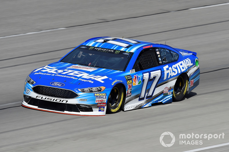 17. Ricky Stenhouse Jr., Roush Fenway Racing, Ford Fusion Fastenal