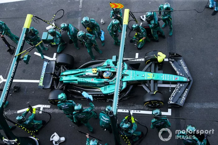 Fernando Alonso, Aston Martin Racing