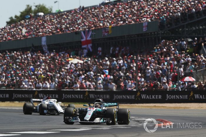 Lewis Hamilton, Mercedes-AMG F1 W09