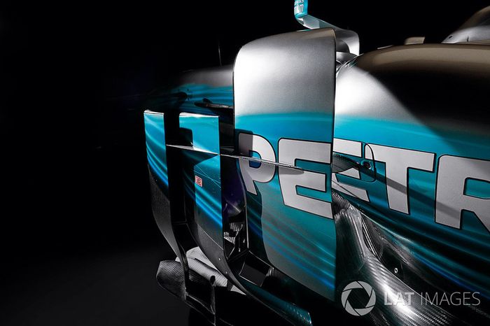 Mercedes AMG F1 W08 detalle de laterales
