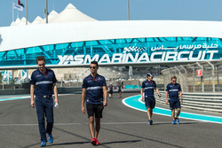 Pascal Wehrlein, Sauber camina en la pista