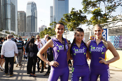 Les Grid Girls du Fanboost