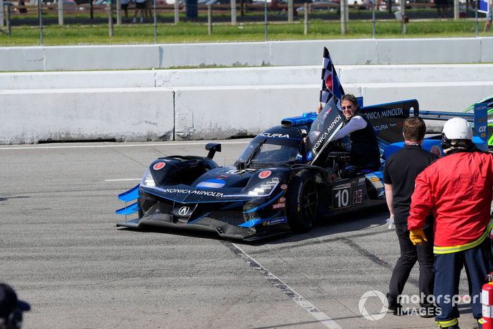 #10 Wayne Taylor Racing Acura ARX-05 Acura DPi: Ricky Taylor, Filipe Albuquerque, Wayne Taylor