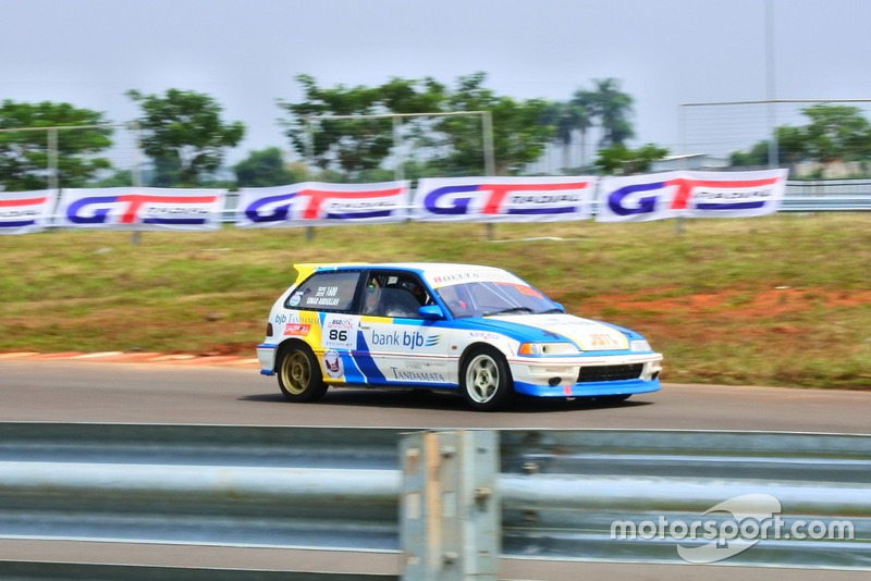 Umar Abdullah, Bank BJB Delta Garage
