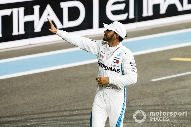 Lewis Hamilton, Mercedes AMG F1, fête sa victoire