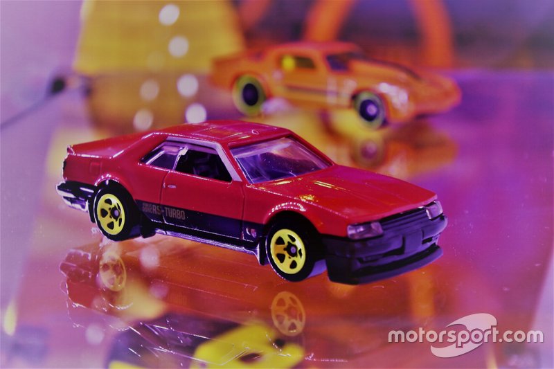 Diecast Nissan Skyline R30 Hot Wheels