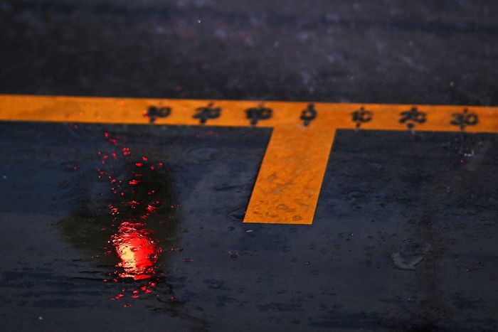 Lluvia previa a la sesión de clasificación