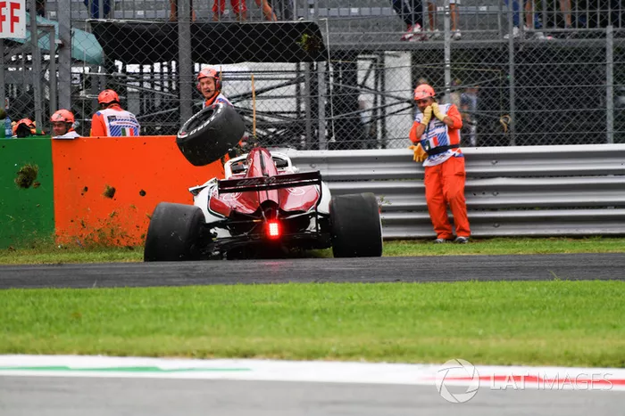 L'accident de Marcus Ericsson, Sauber C37 
