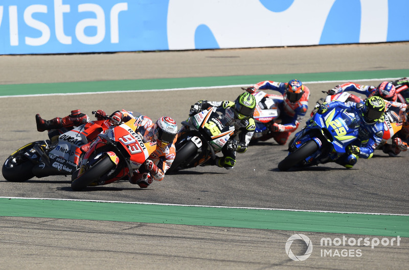 Jorge Lorenzo, Ducati Team crashes behind Marc Marquez, Repsol Honda Team