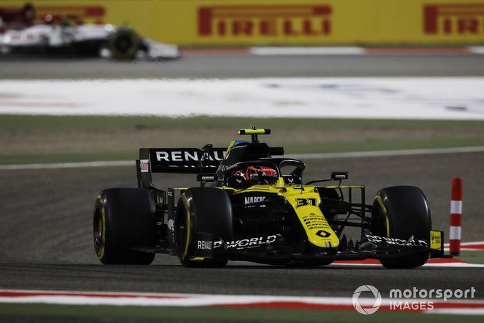 Esteban Ocon, Renault F1 Team R.S.20