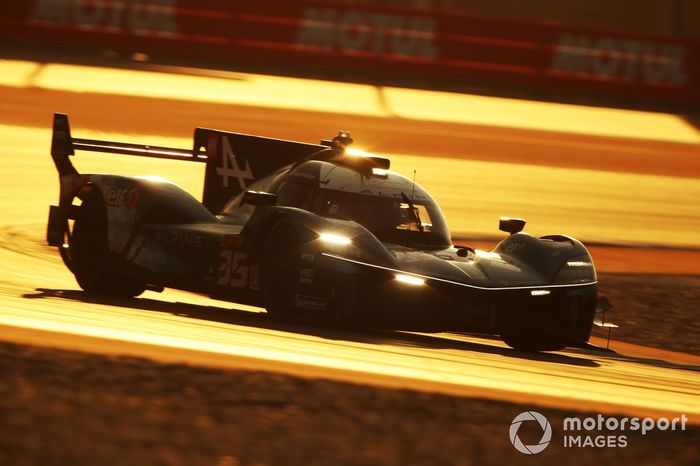 #35 Alpine Endurance Team Alpine A424: Paul-Loup Chatin, Ferdinand Habsburg-Lothringen, Charles Milesi