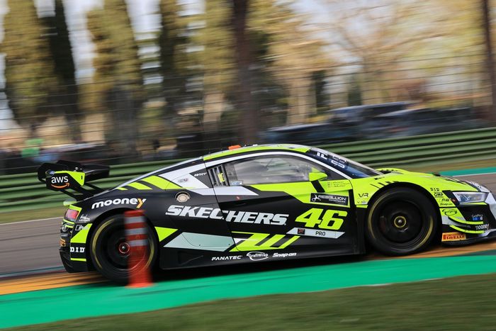 #46 Team WRT, Audi R8 LMS Evo II GT3: Nico Müller, Frédéric Vervisch, Valentino Rossi