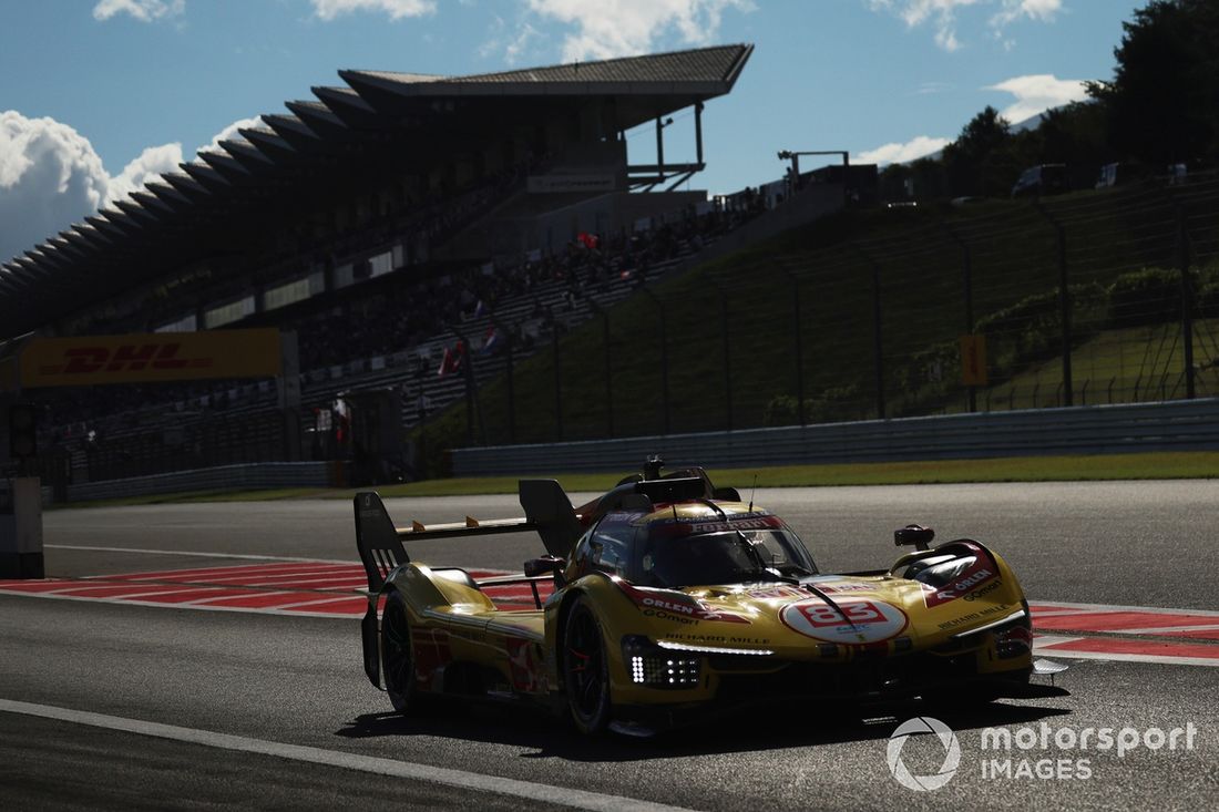 #83 AF Corse Ferrari 499P: Robert Kubica, Robert Shwartzman, Yifei Ye