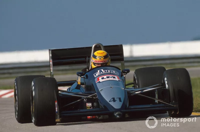 AGS JH23B (ici pilotée par Joachim Winkelhock)