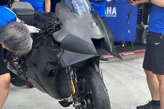 Detalles de la moto Yamaha Factory Racing