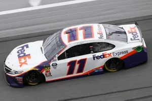  Denny Hamlin, Joe Gibbs Racing, Toyota Camry FedEx Express