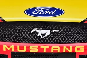 Joey Logano, Team Penske, Ford Mustang Shell Pennzoil