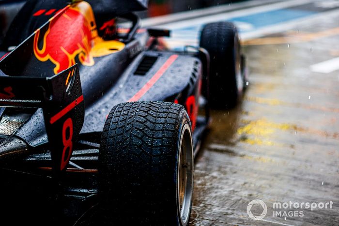 Juri Vips, Hitech Grand Prix