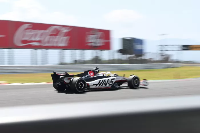 平川亮、ハースVF-23