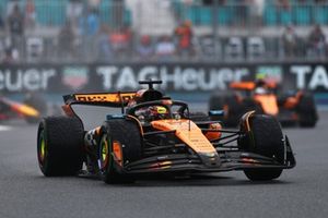 Lando Norris, McLaren, Oscar Piastri, McLaren
