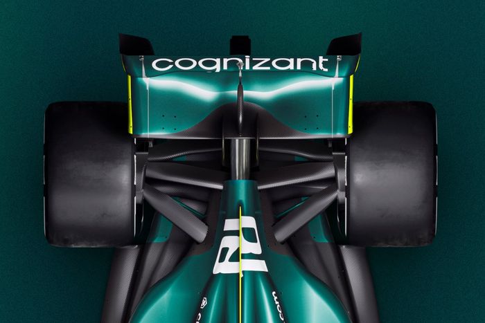 Aston Martin AMR22 detalles