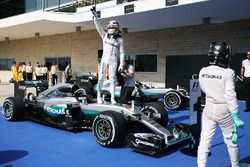 Race winner Lewis Hamilton, Mercedes AMG F1 W07 Hybrid celebrates in parc ferme