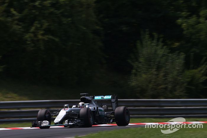 Lewis Hamilton, Mercedes AMG F1 W07 Hybrid