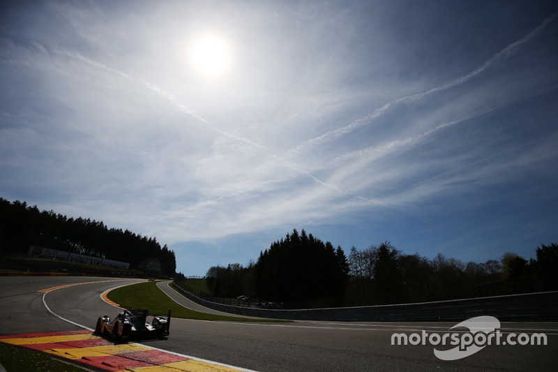 #2 Porsche Team Porsche 919 Hybrid: Romain Dumas, Neel Jani, Marc Lieb