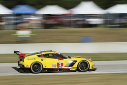 #3 Corvette Racing Chevrolet Corvette C7.R: Antonio Garcia, Jan Magnussen
