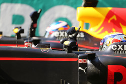 Макс Ферстаппен, Red Bull Racing RB12 и Даниэль Риккардо, Red Bull Racing RB12