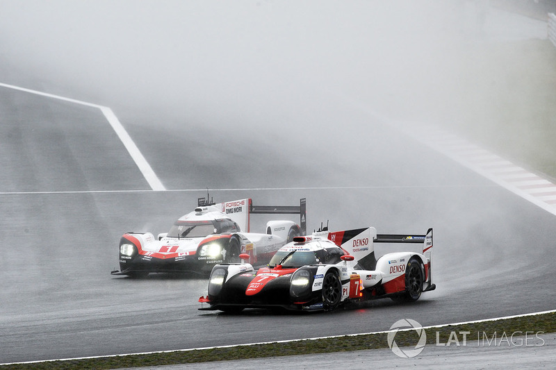 #7 Toyota Gazoo Racing Toyota TS050-Hybrid: Mike Conway, Kamui Kobayashi, Jose Maria Lopez, #1 Porsche Team Porsche 919 Hybrid: Neel Jani, Andre Lotterer, Nick Tandy