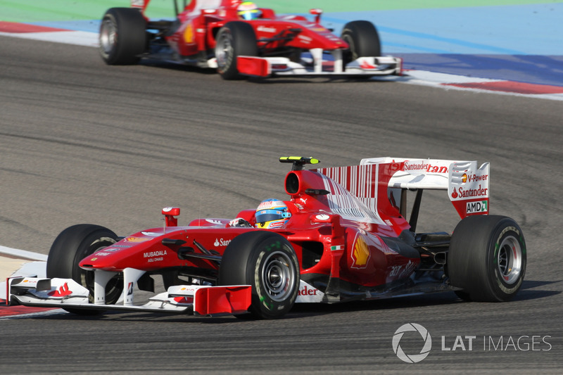 Fernando Alonso, Ferrari F10 leads Felipe Massa, Ferrari F10