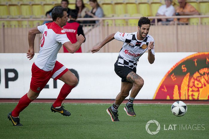 Daniel Ricciardo, Red Bull Racing en el partido de fútbol World Stars
