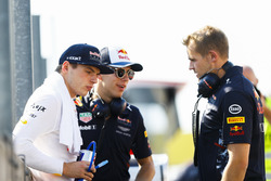 Max Verstappen, Red Bull Racing, Pierre Gasly, Red Bull Racing