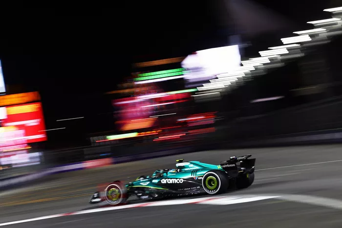Fernando Alonso, Aston Martin Racing