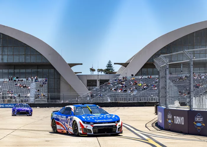 Daniel Suárez, Spire Motorsports